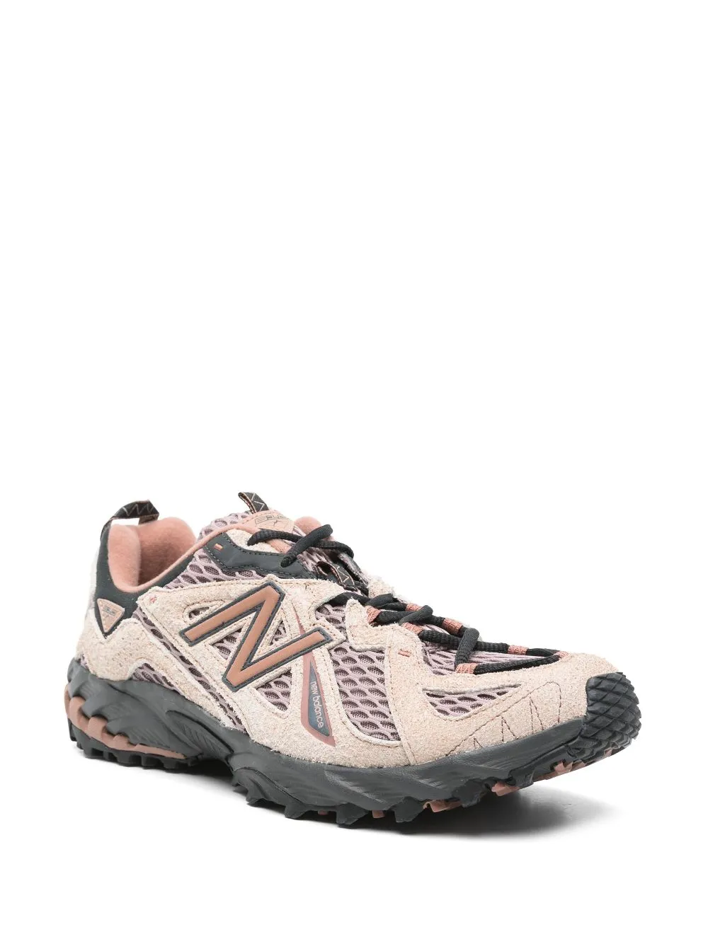 610 sneakers<BR/><BR/><BR/>